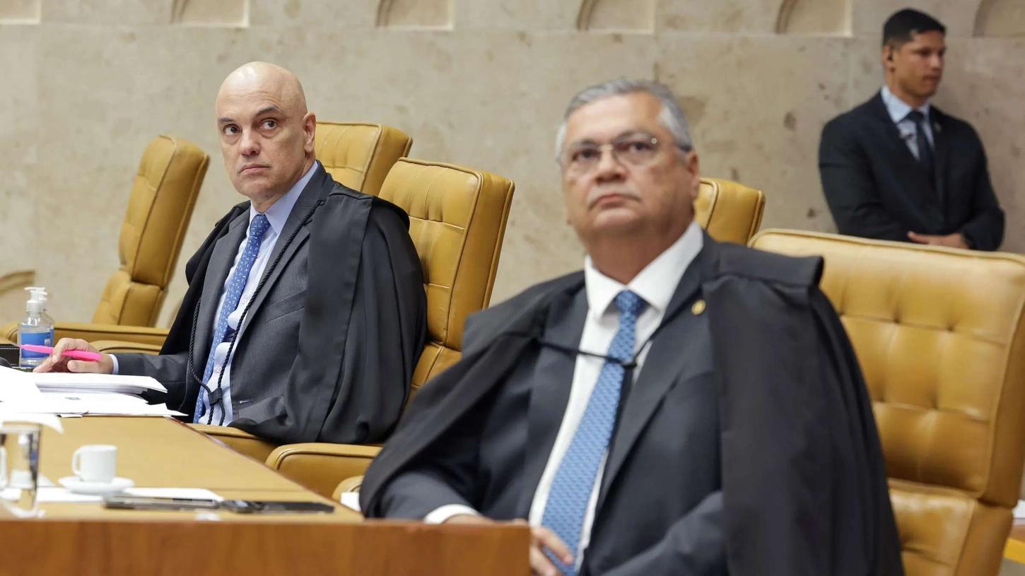Alexandre de Moraes propõe volta do diploma para jornalista