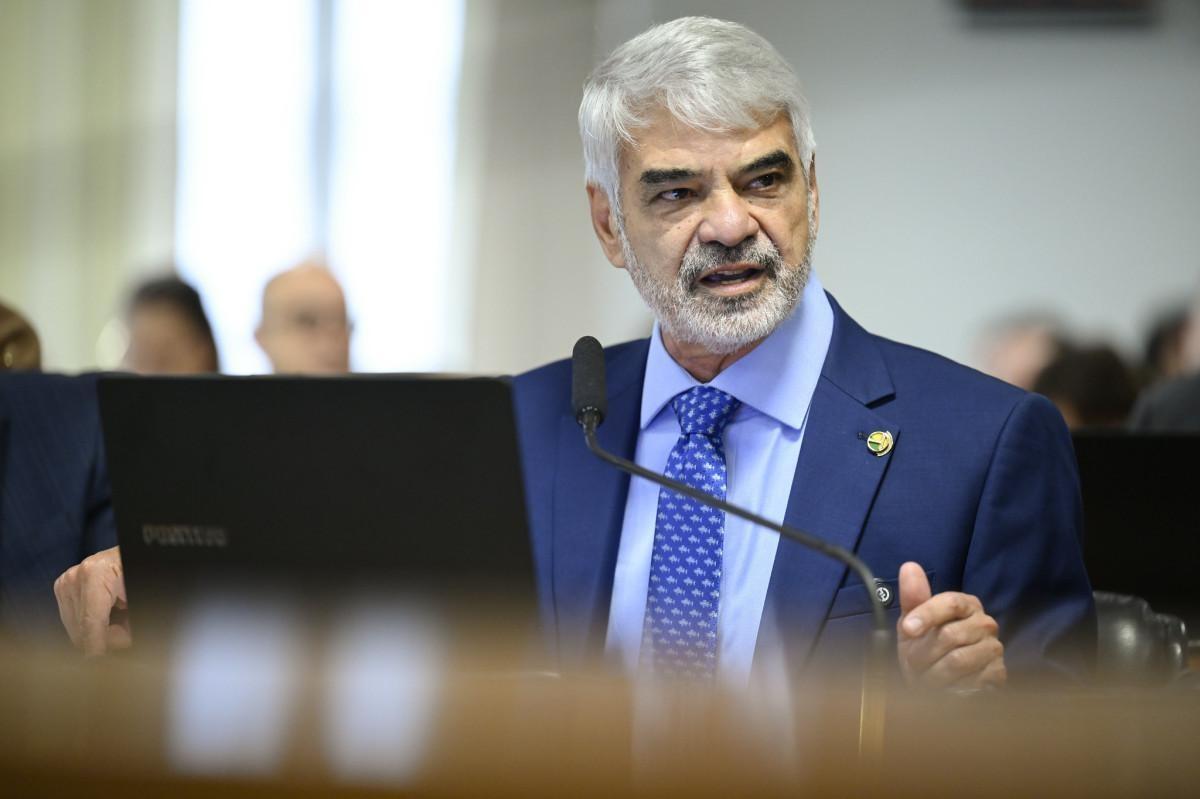 Humberto reúne partidos de outros países para discutir interferência nas eleições brasileiras