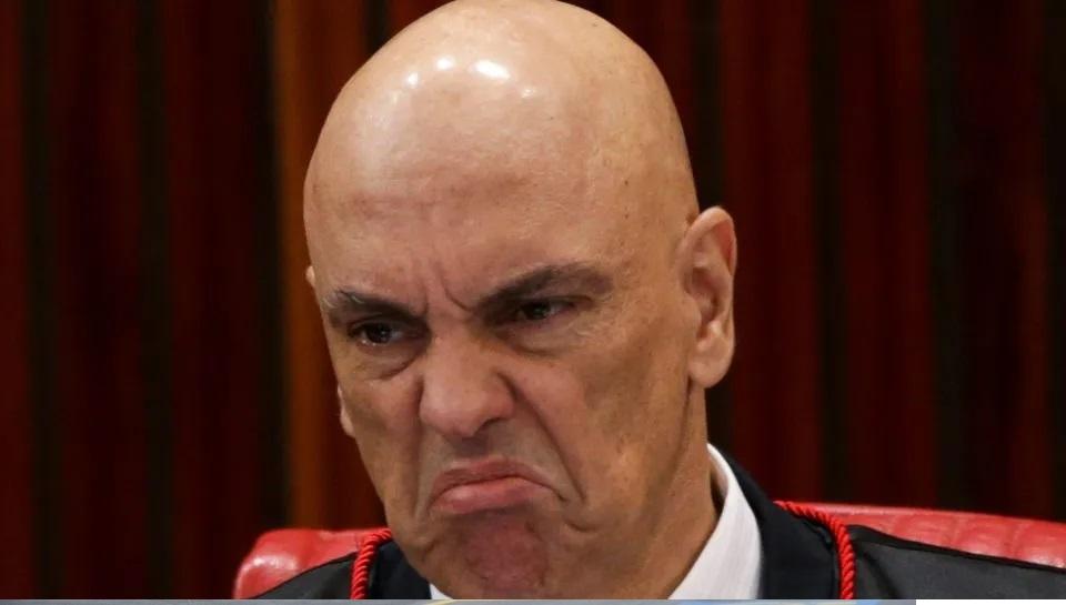 Vorcaro envia cartão de crédito de R$ 300 mil a filhos de Alexandre de Moraes