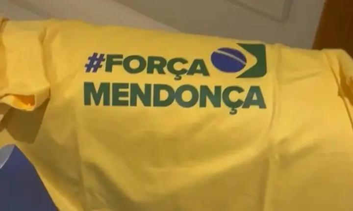 7 de Setembro: prefeito de SP distribui camisetas de apoio a André Mendonça