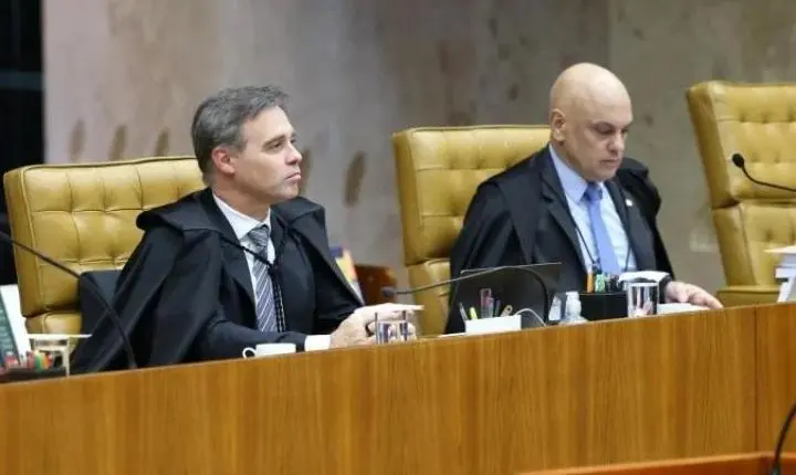 Alexandre de Moraes e André Mendonça batem boca no Supremo