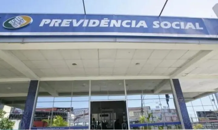 Aposentadoria por idade pode ser pedida sem sair de casa, mas é preciso cumprir estas exigências para receber o benefício