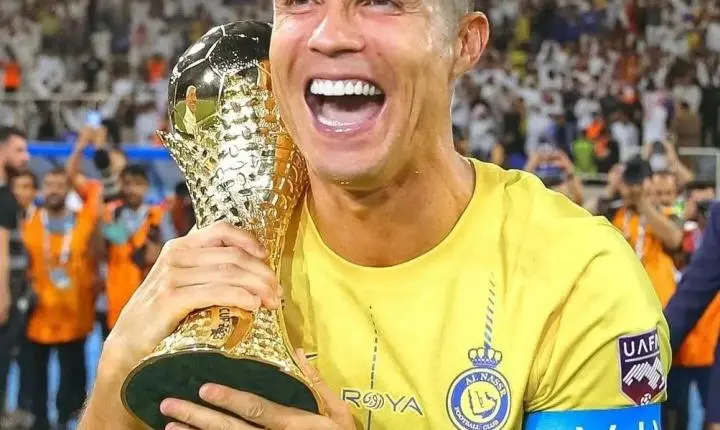 Cristiano Ronaldo indica fim da carreira com missão de chegar aos 1000 gols