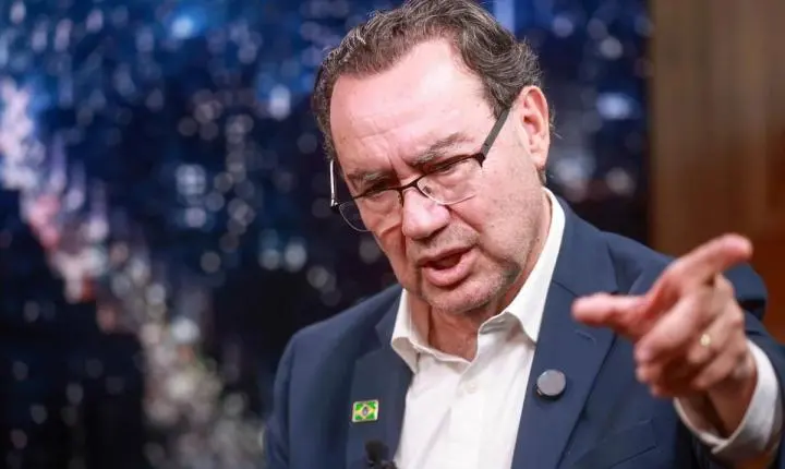 Deputado do PSD pede que TSE investigue crescimento digital de Augusto Cury