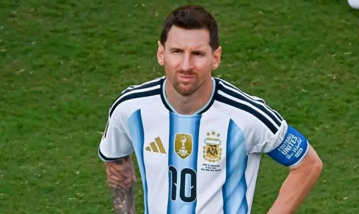 Federação Argentina agradece Lionel Messi após aposentadoria da seleção