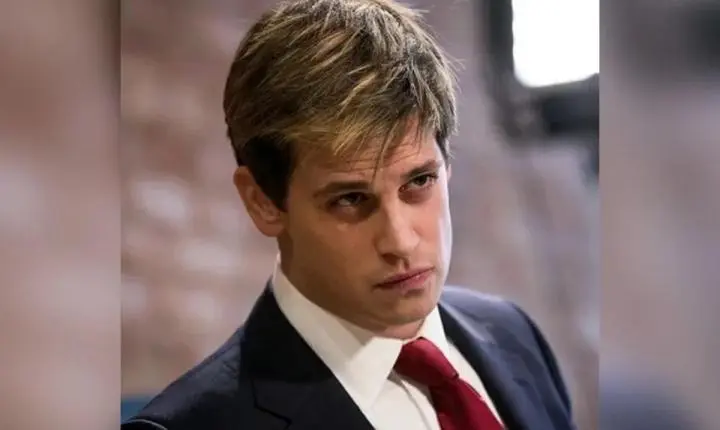 Influenciador de extrema direita Milo Yiannopoulos é deportado dos EUA