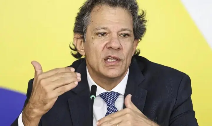 Haddad denuncia que PMs intimidaram seu motorista e cobra respostas de Tarcísio