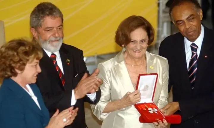 Lula lamenta morte da atriz Laura Cardoso: 
