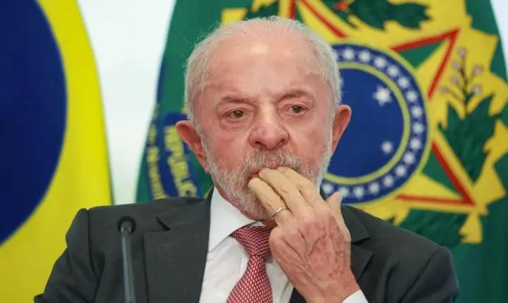 Lula registra vitórias, mas é pressionado por crises a um mês do 1º turno